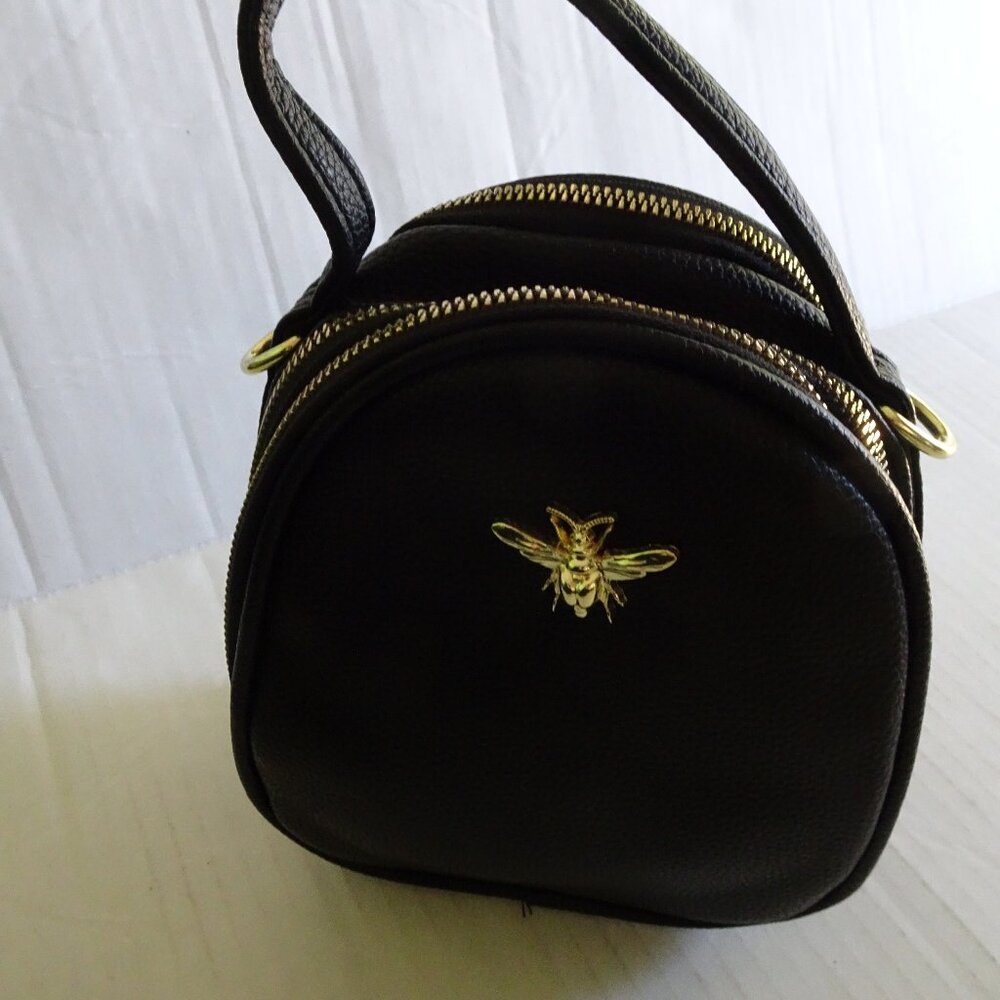 Purse - Aluda Piju - Crossbody Bag/Purse - 3 Compartments - Black - New